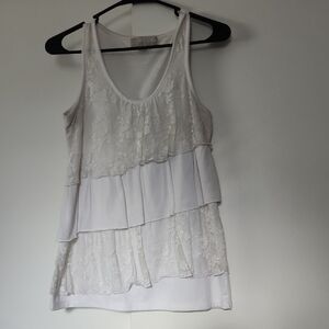 Carolyn Taylor White Asymmetrical Tiered Tank Top